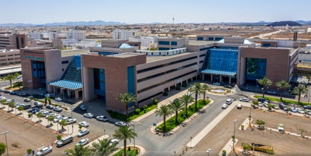 تجمع المدينة الصحي يخصص 4 مواقع لاستقبال المتبرعين بالدم ضمن حملة ولي العهد