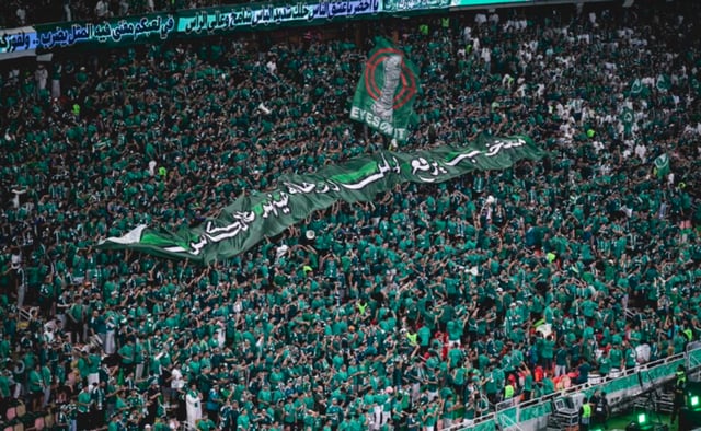 جماهير "الأخضر" تحتفل بالتتويج باللقب الرابع لبطولة "خليجي 27"