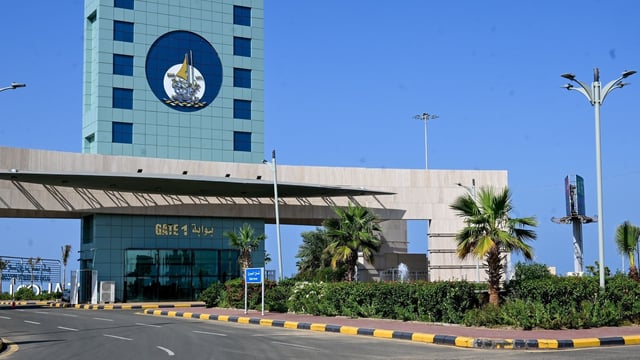 وظائف خالية في جامعة جازان بنظام التعاقد على الكادر الصحي.. الشروط وطريقة التقديم