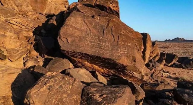 عالم آثار: لوحات الفن الصخري في العلا تمثل سجلا حضاريا يوثق حياة الإنسان عبر العصور