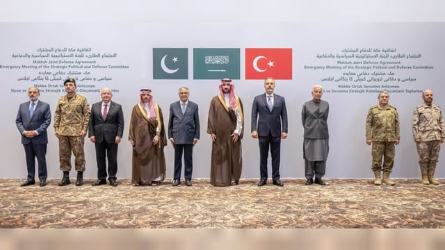 محلل استراتيجي: اجتماع اللجنة السياسية والدفاعية بشأن اتفاق مكة بالرياض يعكس دور المملكة