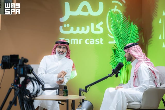 منصة تمر كاست توثق تجارب المشاركين في كرنفال بريدة الدولي للتمور