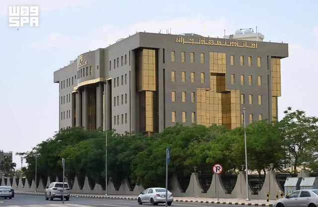 أمانة نجران تكثف حملات الإصحاح البيئي في 22 حيًا شرقي المدينة