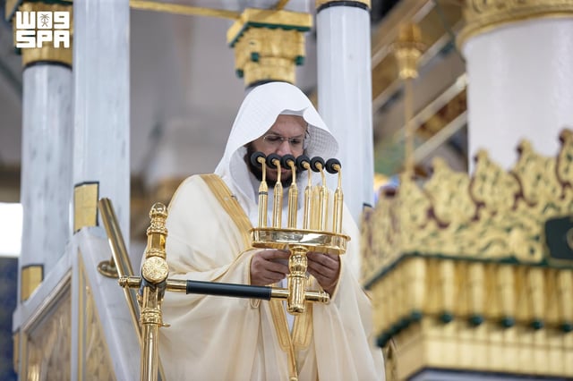 خطيب المسجد النبوي يحذر من الاعتداء على الحرمين الشريفين وترويع الآمنين فيهما:  جرائم عظيمة