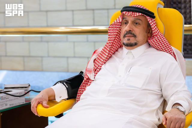 أمير منطقة الرياض يشارك في الحملة الوطنية للتبرع بالدم لعام 2026