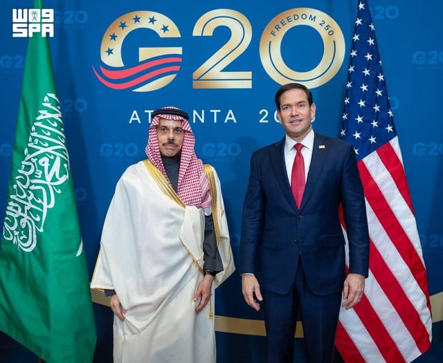 وزير الخارجية ونظيره الأمريكي يوقعان عقد مشاركة أمريكا في إكسبو 2030 الرياض