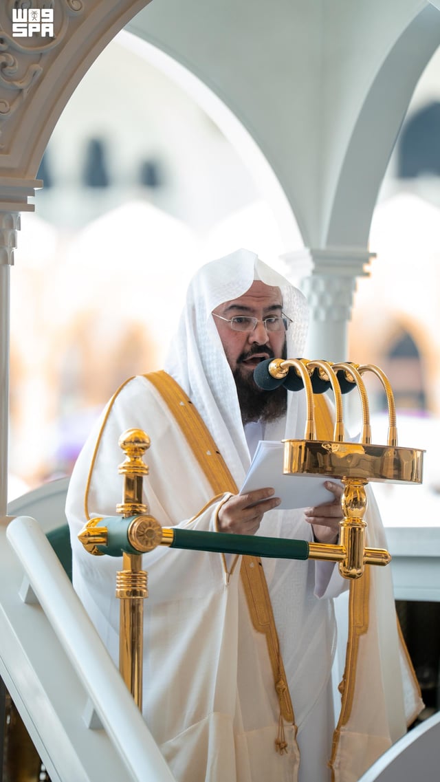 خطيب المسجد الحرام: أمن الحرمين الشريفين خط أحمر لا يمكن تجاوزه
