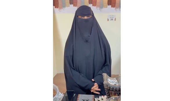 أم خالد تشارك نجاحها في مهرجان الكليجا الـ17 وتشكر «عاجل»