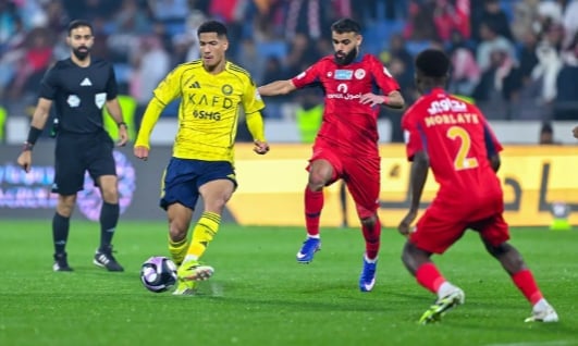 النصر يهزم ضمك في الجولة السابعة عشرة من الدوري السعودي للمحترفين