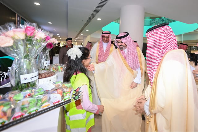 بالصور.. نائب أمير جازان يُدشِّن انطلاقة مؤتمر ومعرض السلامة المرورية الأول بالمنطقة