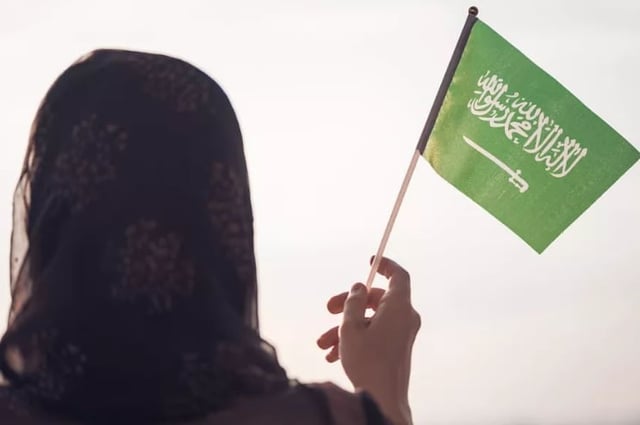 سعوديات يحتفين بإنجازات المرأة في اليوم العالمي