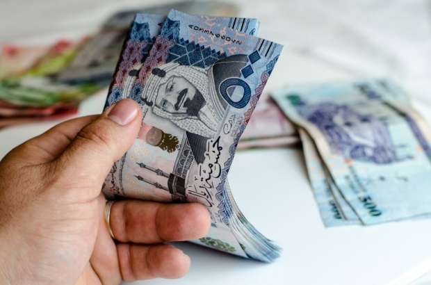 سعر الريال مقابل الجنيه المصري والعملات العربية اليوم الثلاثاء 23-12-1447